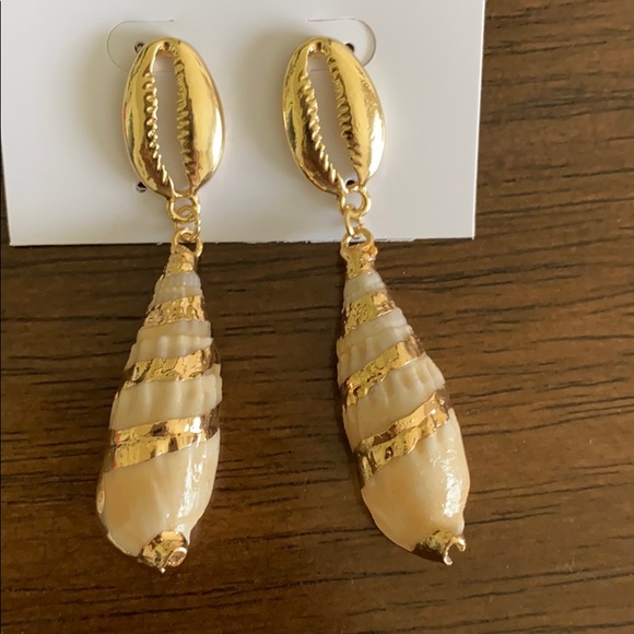 Earrings - Picture 2 of 2